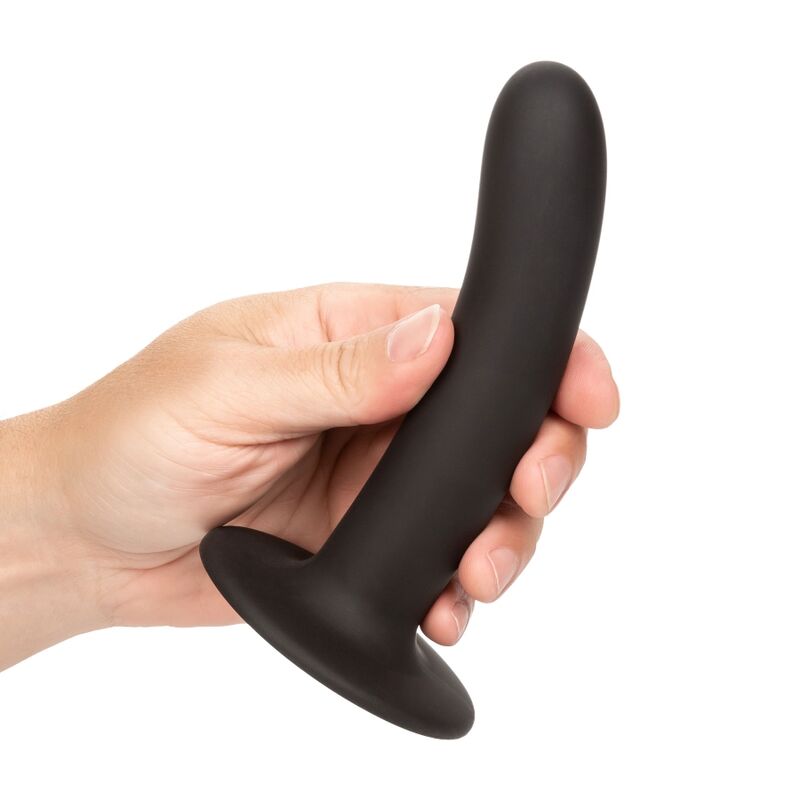 CALEXOTICS BOUNDLESS DILDO 15.25 CM COMPATIBLE HARNAIS LISSE — accessoires inclus