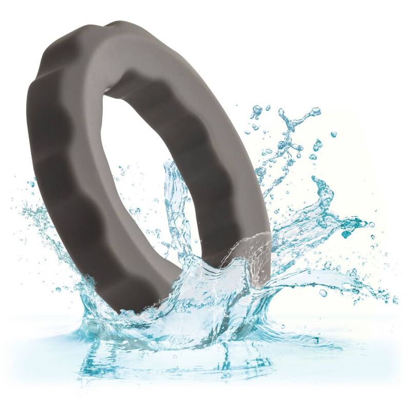 CALEXOTICS BAGUE ALPHA ERECT GRIS — accessoires inclus