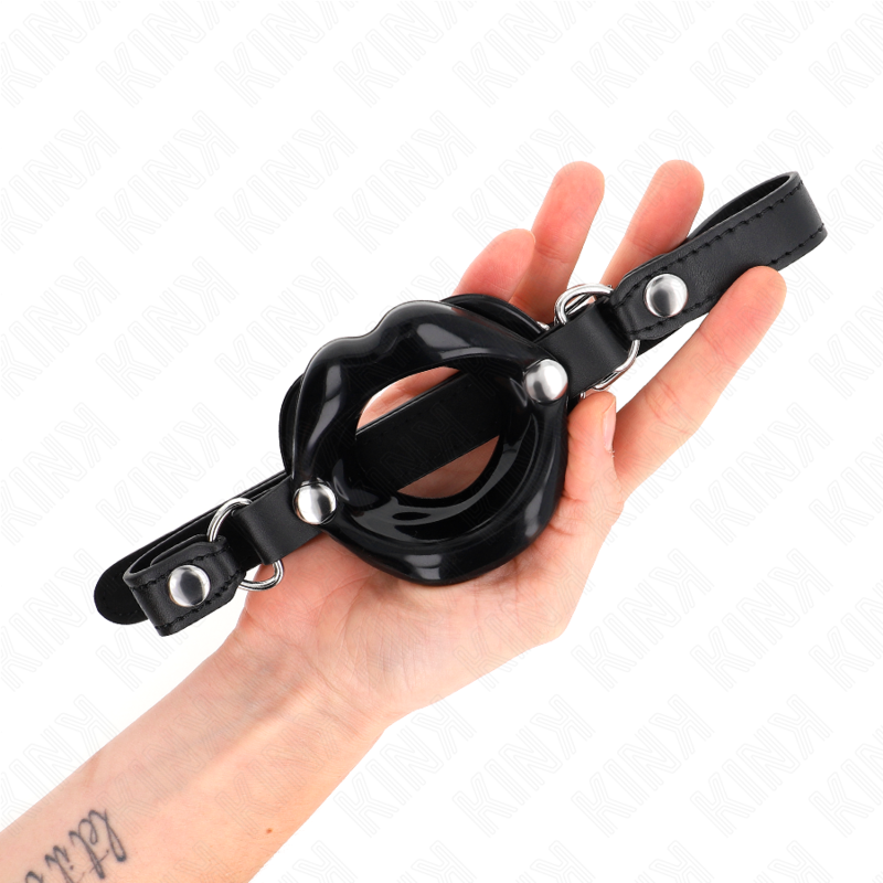 KINK COLLAR & GAG Bâton Lip 8 Cm Sangle Cuir Noir 63 X 2 Cm Ajustable 39-58 Cm — vue détaillée