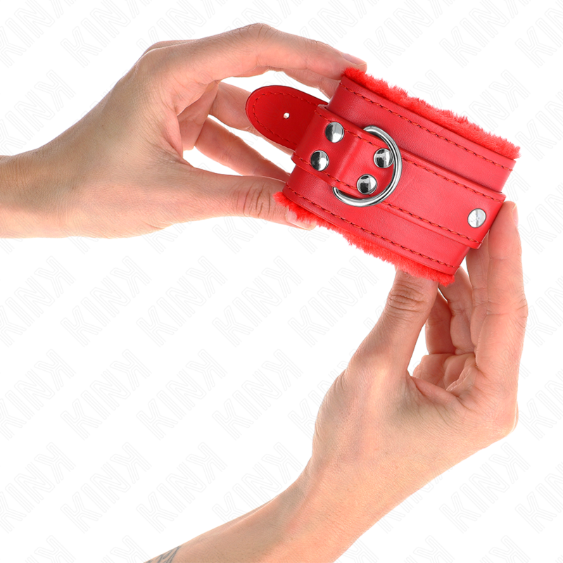 KINK WRIST RESTRAINT Appui-Poignets Doublés Fourrure Rouge Ceinture Rouge Régl... — vue arrière