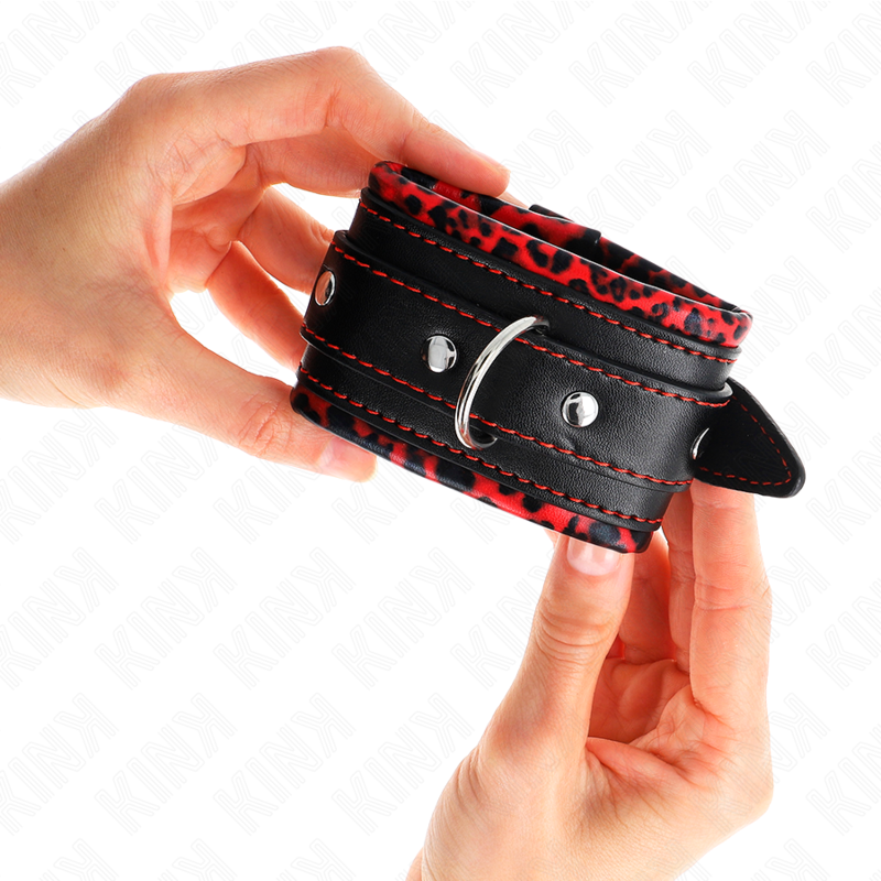 KINK WRIST RESTRAINT Appui-Poignets Doublés Fourrure Rouge / Noir Réglable 17-... — vue arrière