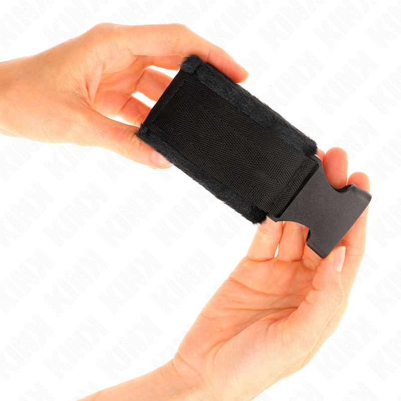 KINK WRIST RESTRAINT Appareils-Poignets À Crochet Boucle Nylon Rouge-Noir Modè... — vue arrière