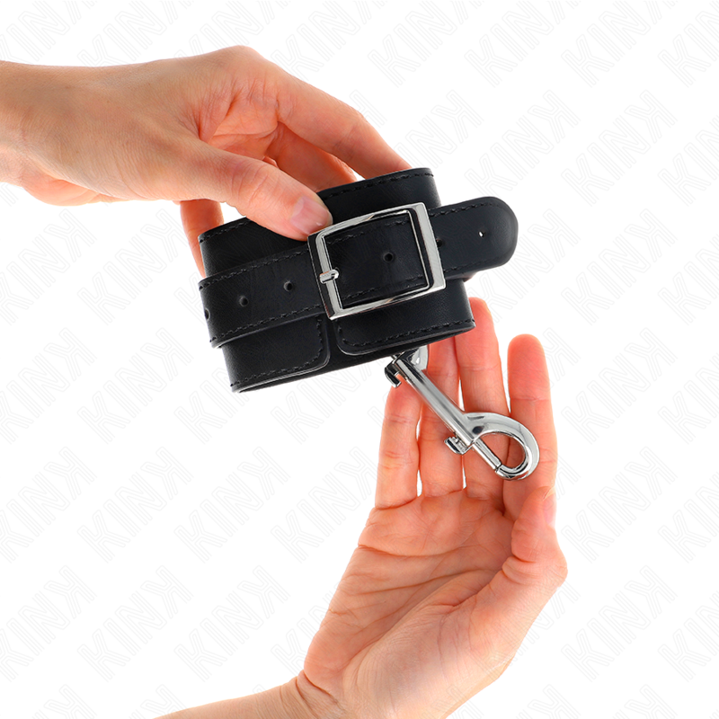KINK WRIST RESTRAINT Appareils-Poignets - Rangée Rivets Simple Noir Ajustable ... — vue arrière