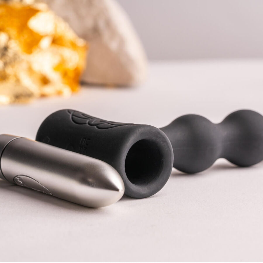 ROCKS-OFF Petite Sensations Perles Anal Plug Vibrateur Noir — accessoires inclus