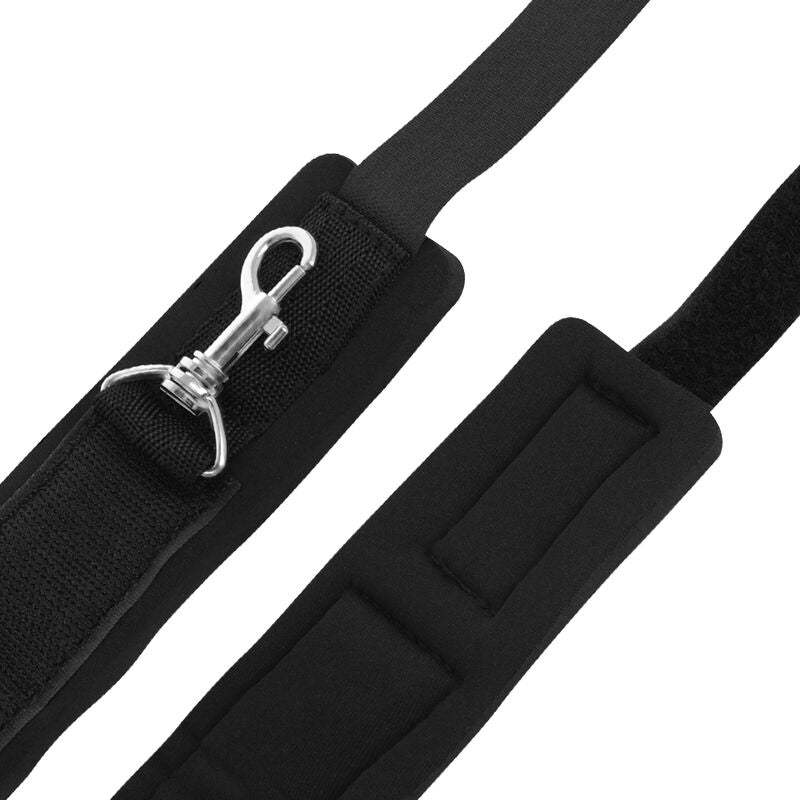 DARKNESS BONDAGE Menottes Porte Bondage — accessoires inclus