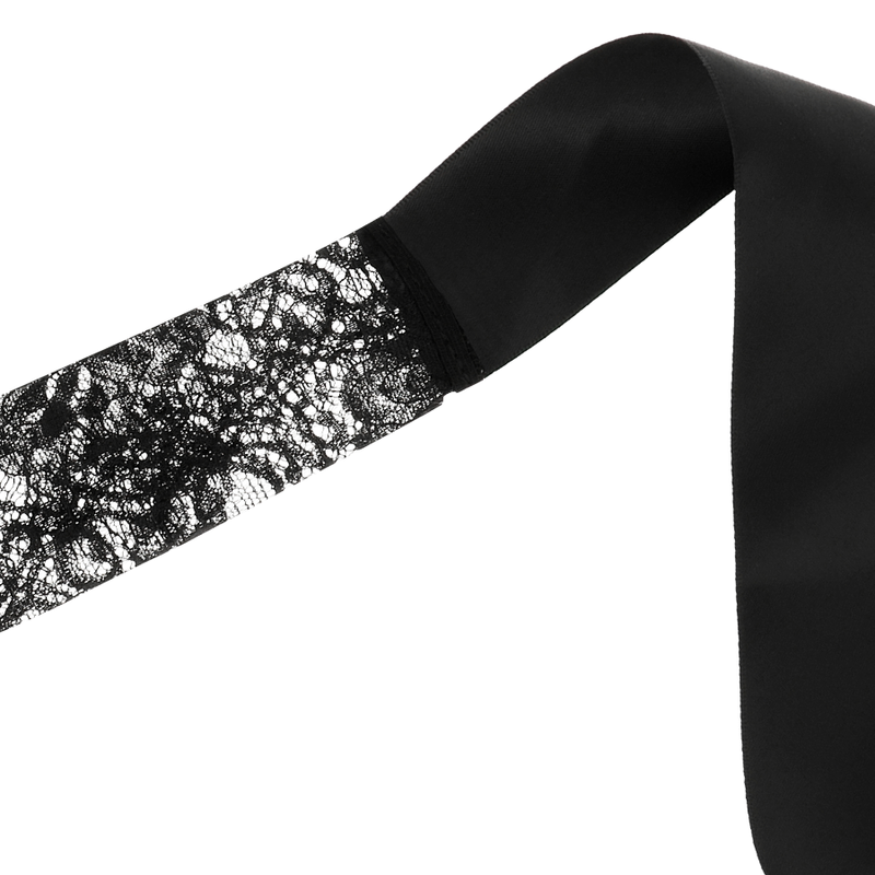 COQUETTE ACCESSORIES Masque Dentelle Noire Ruban — vue arrière